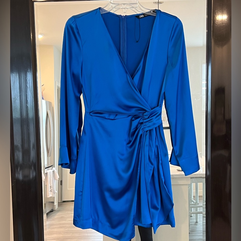 NWOT ZARA SATIN WRAP DRESS SIZE S